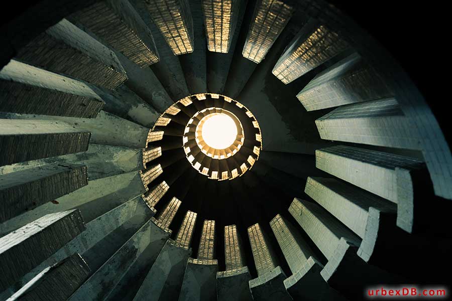 Image of Colimacon spiral staircase